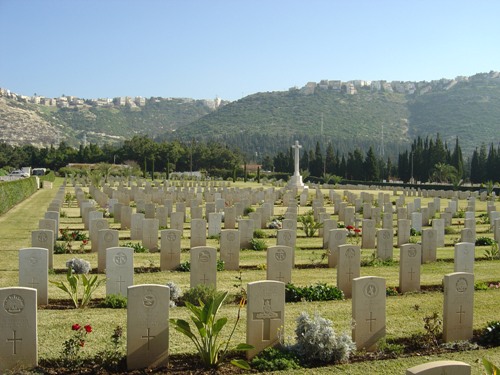 Commonwealth War Cemetery Khayat Beach #1