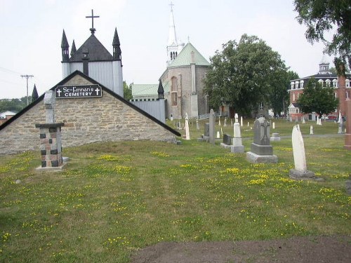 Oorlogsgraven van het Gemenebest St. Finnan's Cemetery #1