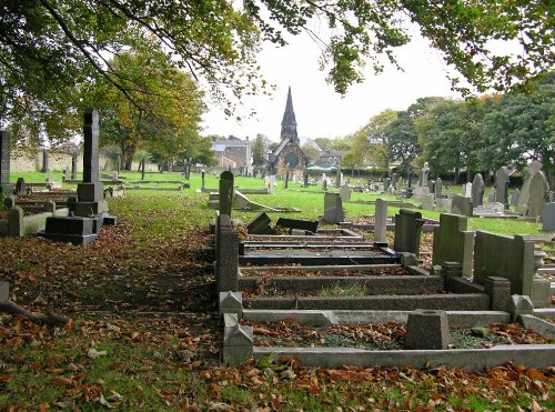 Commonwealth War Graves Monk Bretton Cemetery