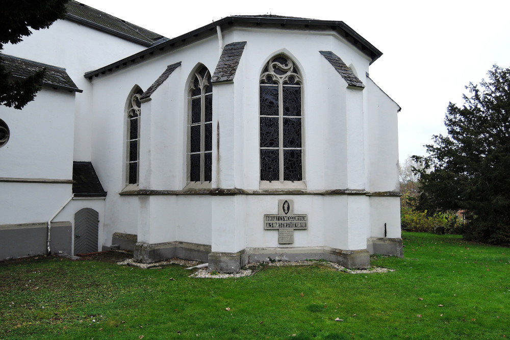 Oorlogsmonument Schtzenbruderschaft Hnshoven #1