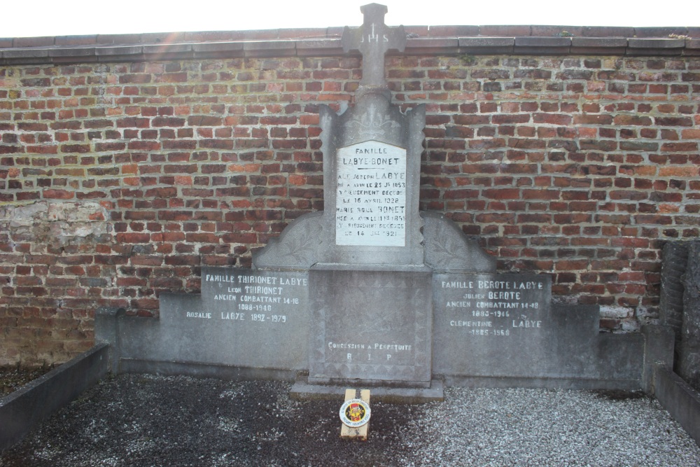 Belgian Graves Veterans Avin #3