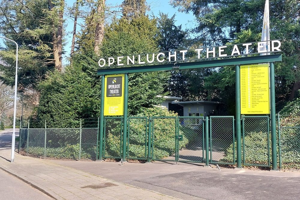 Memorial Repair Amphitheatre Ede #2