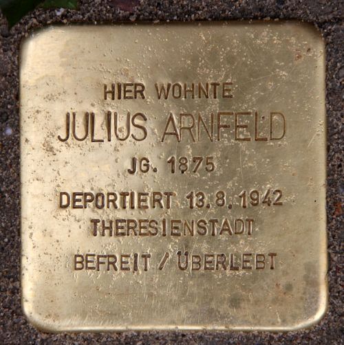Stumbling Stones Martin-Luther-Straße 84 #1