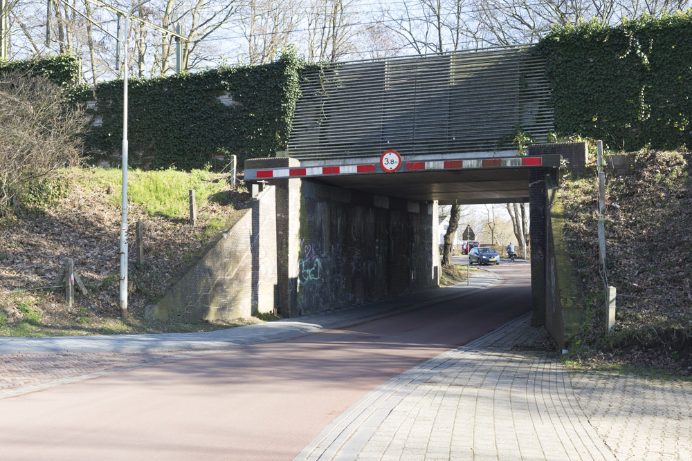 Railroad-viaduct Oosterbeek #3