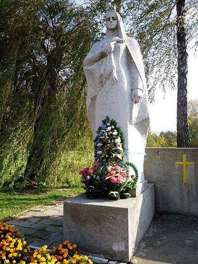 War Memorial Poromiv