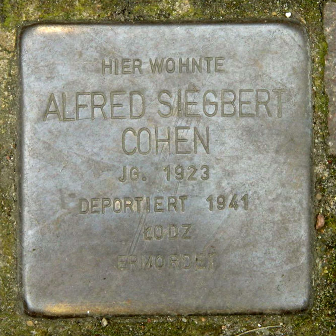 Stolpersteine Trommelstraße hoek Lincolnstraße #1