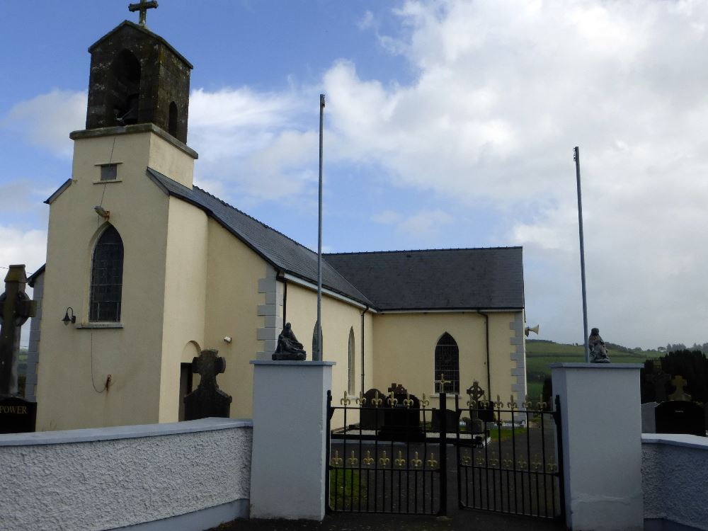 Oorlogsgraf van het Gemenebest Saint Anne's Catholic Churchyard