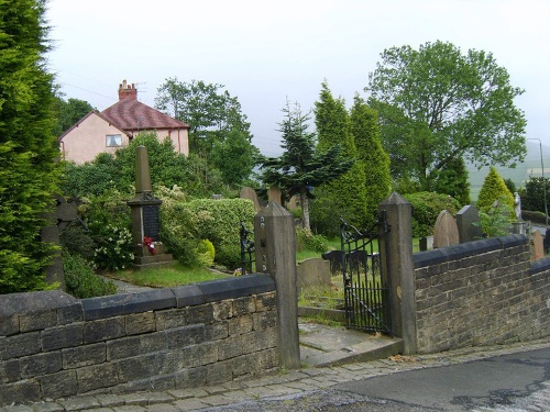 Commonwealth War Grave Independent Chapelyard #1