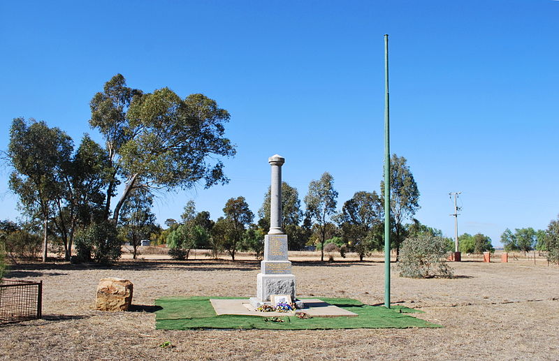 Oorlogsmonument Marungi #1