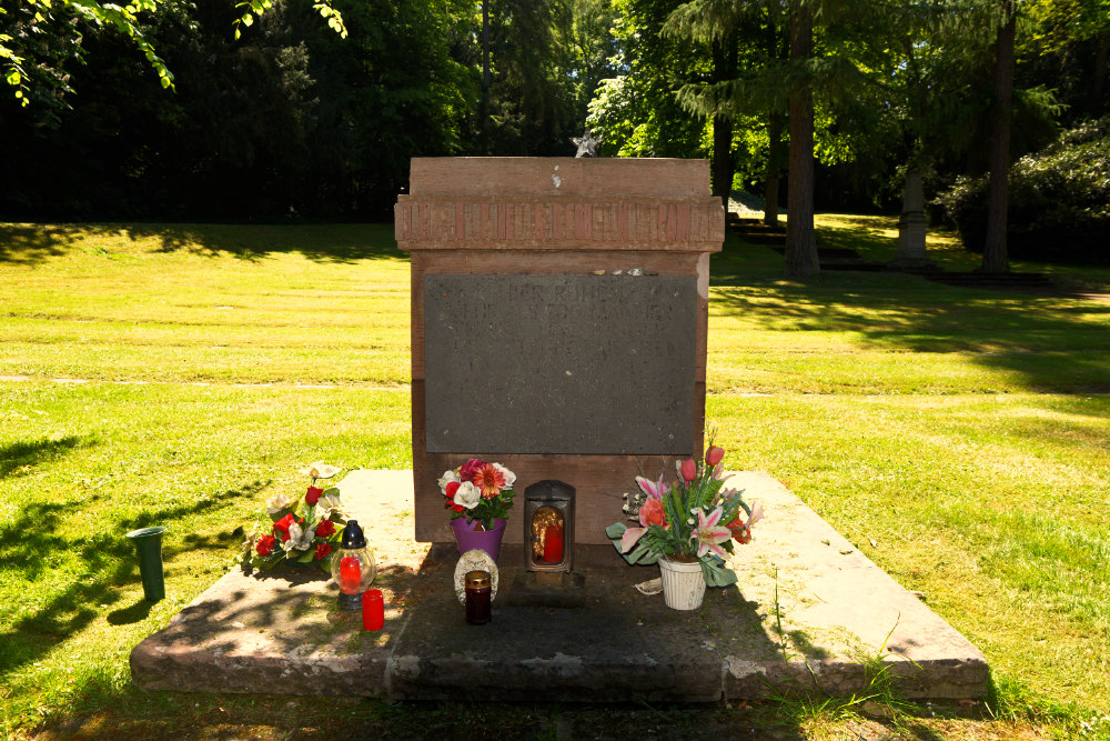 Allied Cemetery Koblenz #3