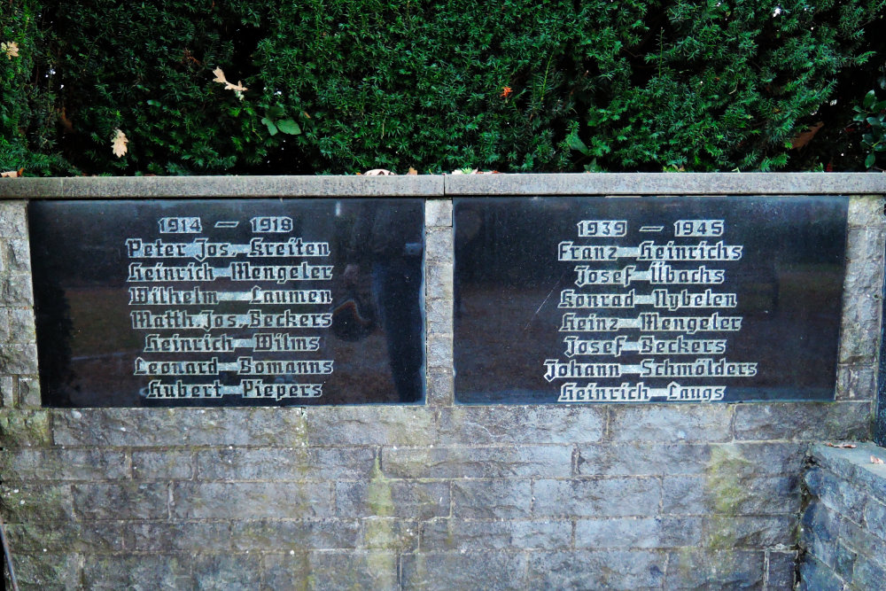 War Memorial Kreuzrath #2