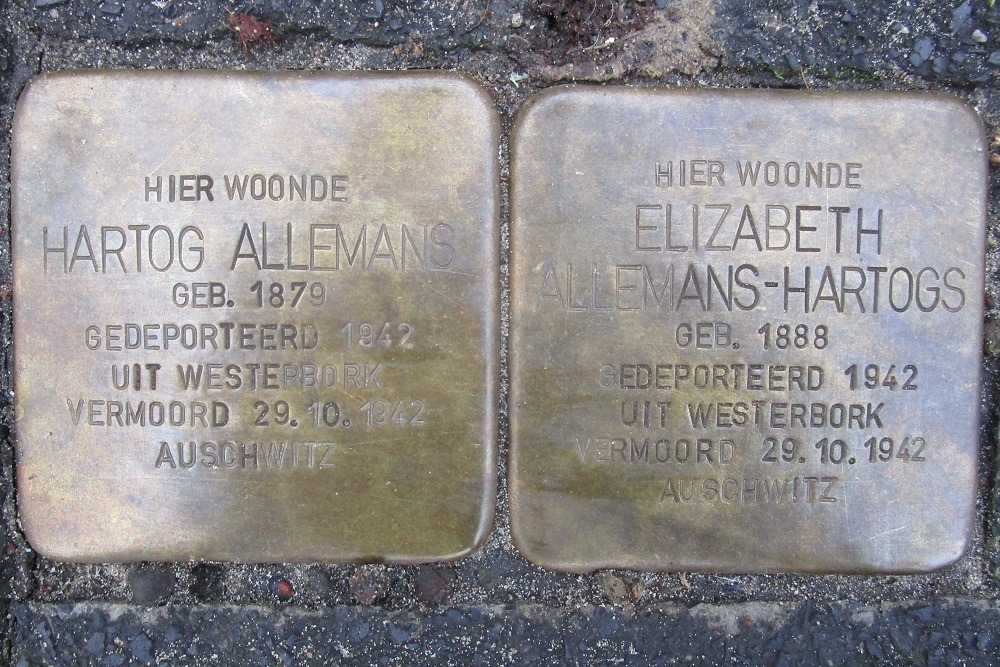 Stolpersteine Damsigtstraat 19 #1