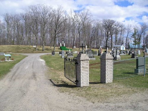 Oorlogsgraf van het Gemenebest Sainte-Cécile-de-Masham Cemetery