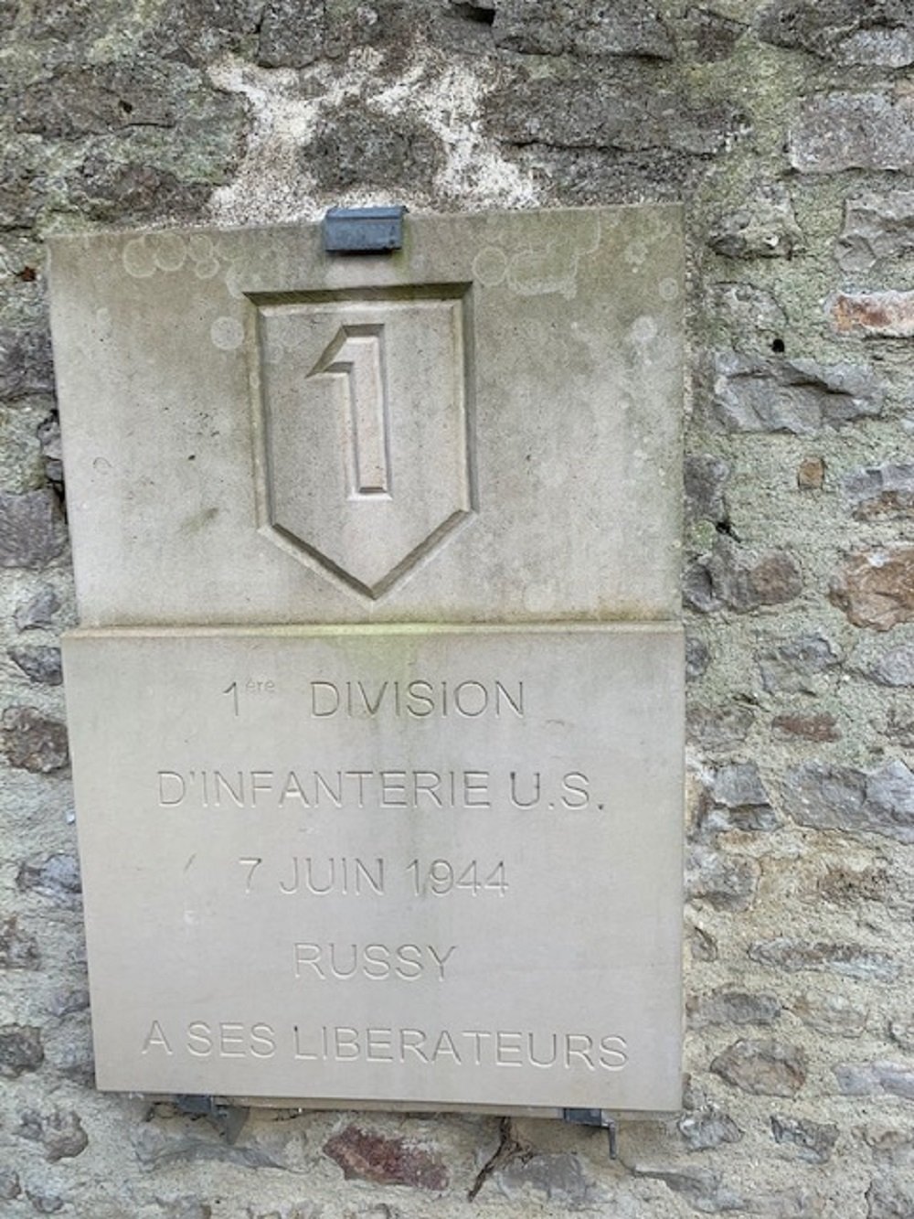 Gedenkteken Bevrijding Beaumont 1st Infantry Division #5