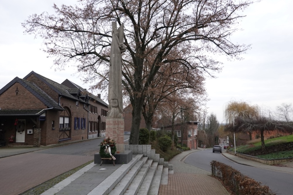 War Memorial Hillensberg