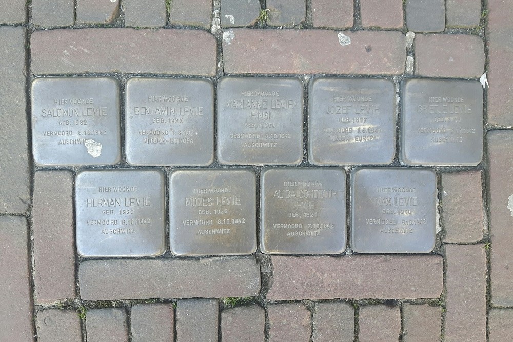 Stolpersteine Hoofdstraat 24