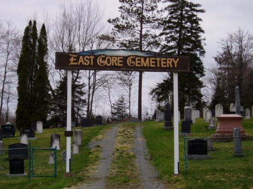 Oorlogsgraf van het Gemenebest East Gore Cemetery
