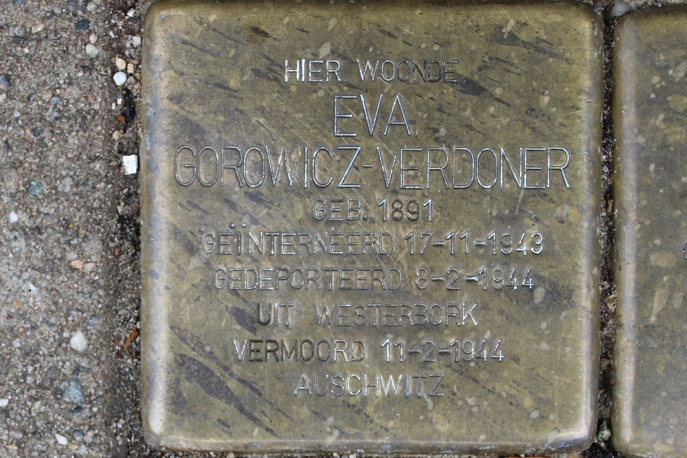 Stolpersteine Van Eeghenstraat 6 #2