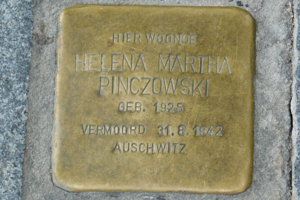 Stolperstein Spoorweglaan 1