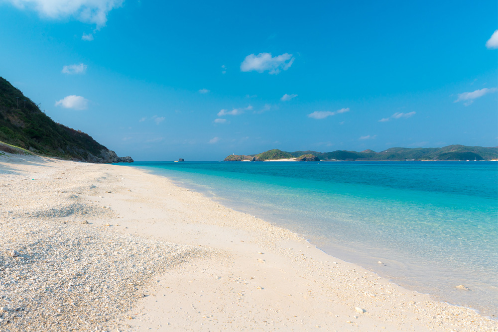 Invasion Beach Akajima