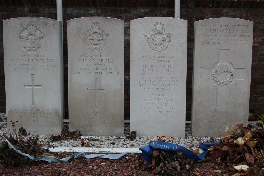 Oorlogsgraven van het Gemenebest Langdorp #2
