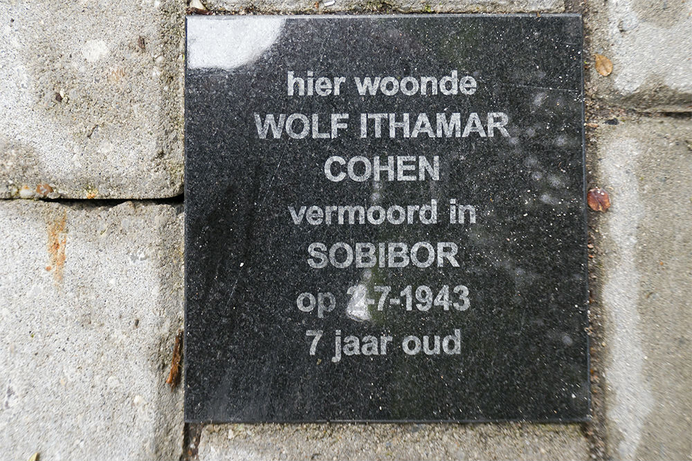 Memorial Stones Daltonstraat 31 #2