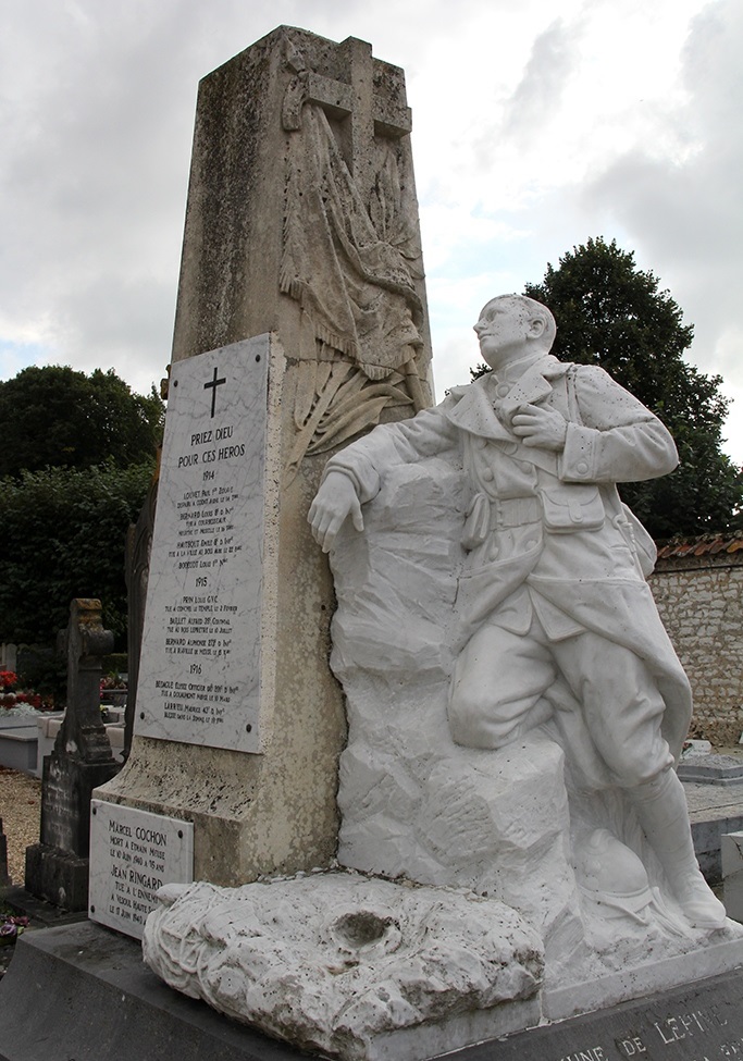 War Memorial Lépine #1