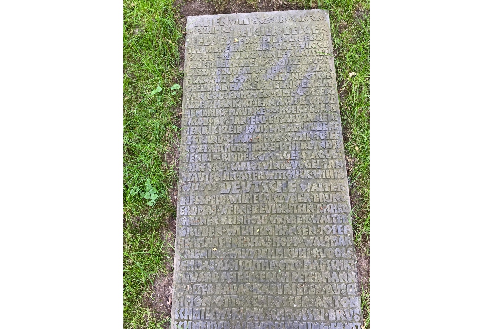 Mass Grave Victims Concentration Camps Osterholzer Friedhof Bremen #3