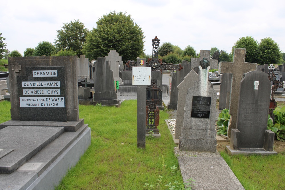 Belgian War Grave Ardooie