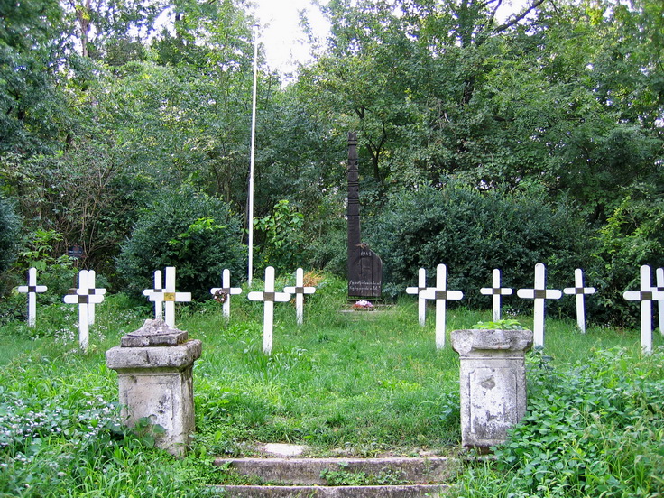 Hongaarse Oorlogsgraven Lovasberény #4
