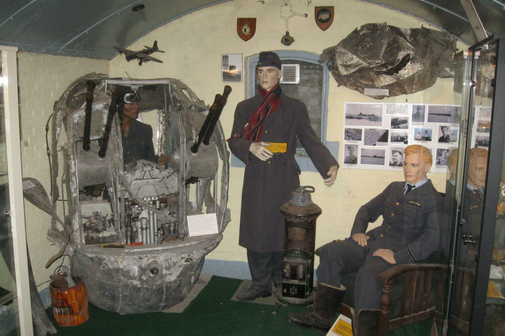 Luchtoorlogmuseum Icarus et Mars 1940-1945 #1