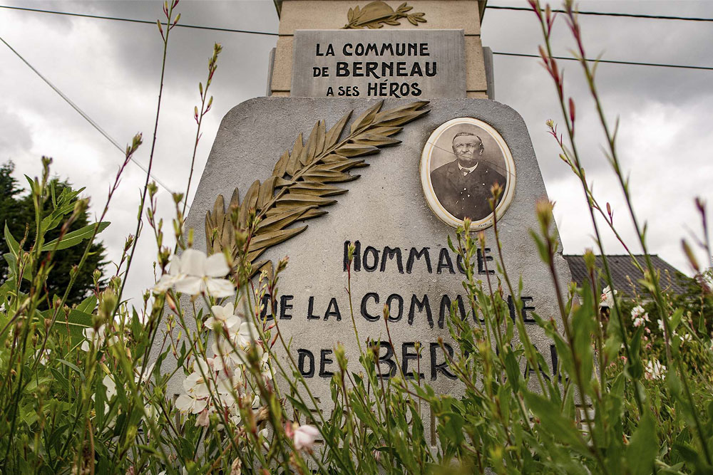 War Memorial Berneau #2