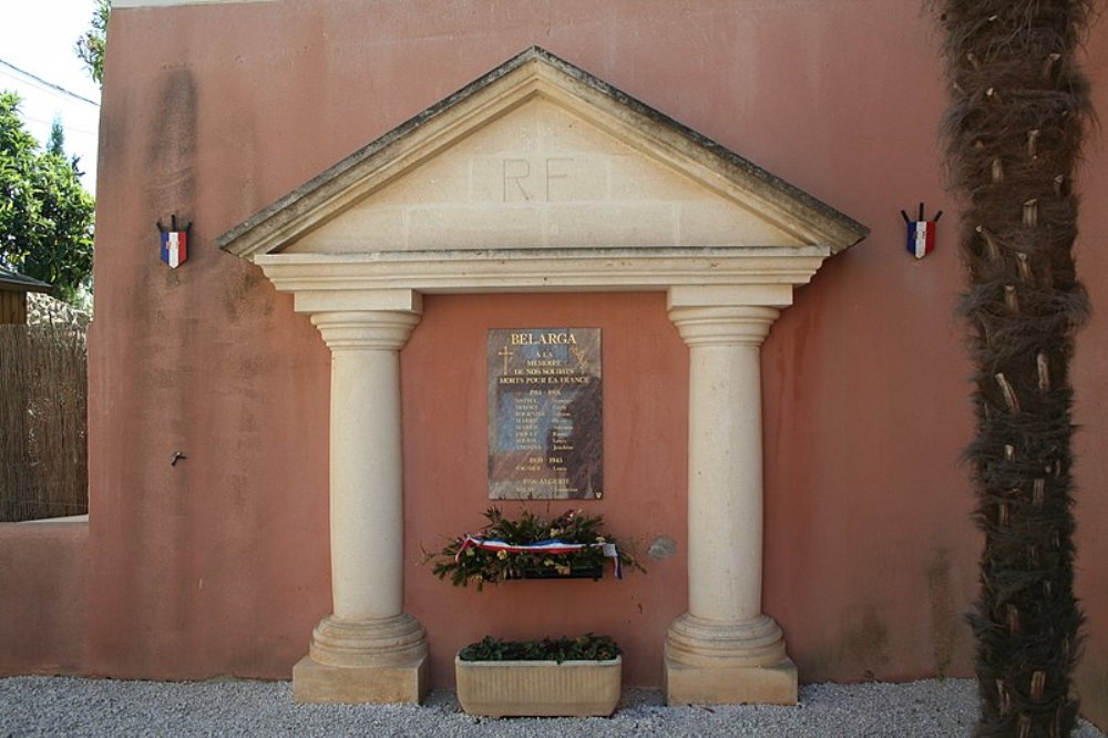 Oorlogsmonument Bélarga #1