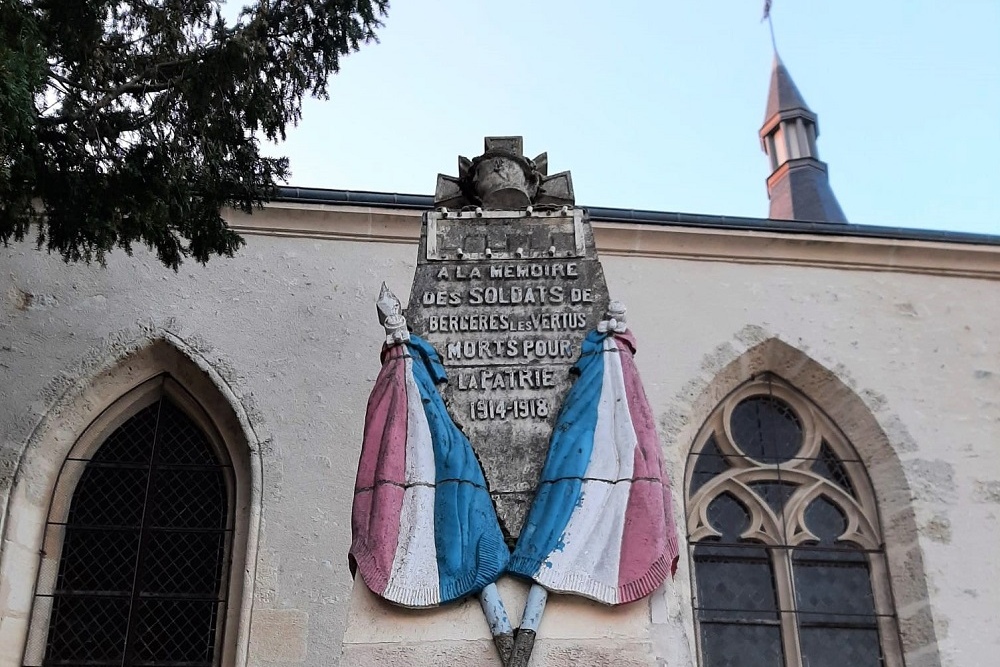 Monument Eerste Wereldoorlog Bergères-lès-Vertus #3