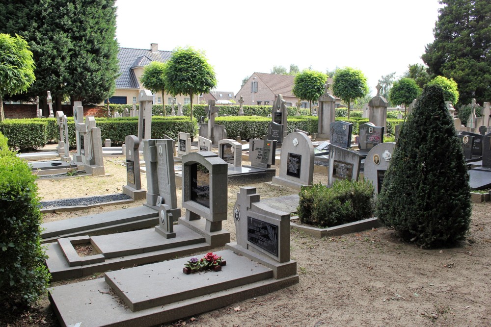 Belgian Graves Veterans Morkhoven #2