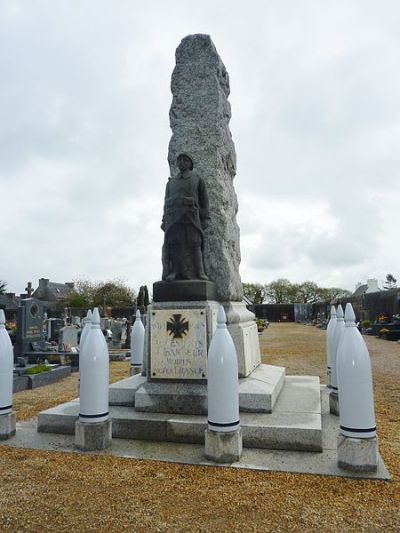 War Memorial Lanmeur #1