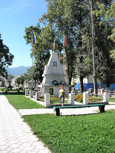 War Memorial Turul #1