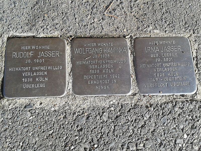 Stolpersteine Rathausstraße 30