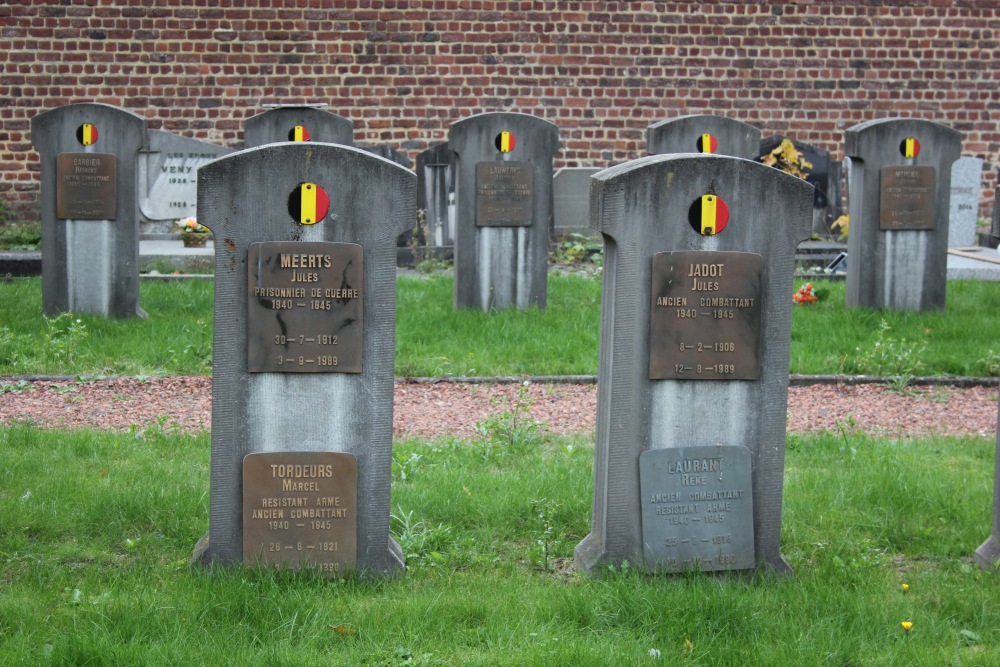 Belgische Graven Oudstrijders Braine-lAlleud Oude Begraafplaats #4