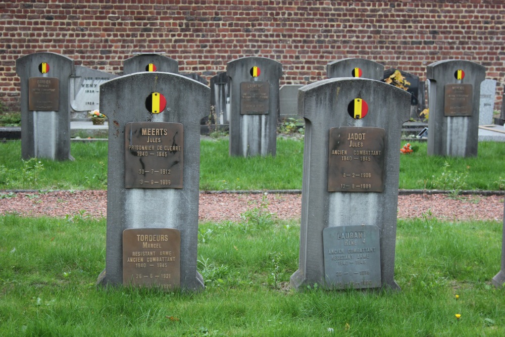 Belgian Graves Veterans Braine-l’Alleud Old Cemetery #4