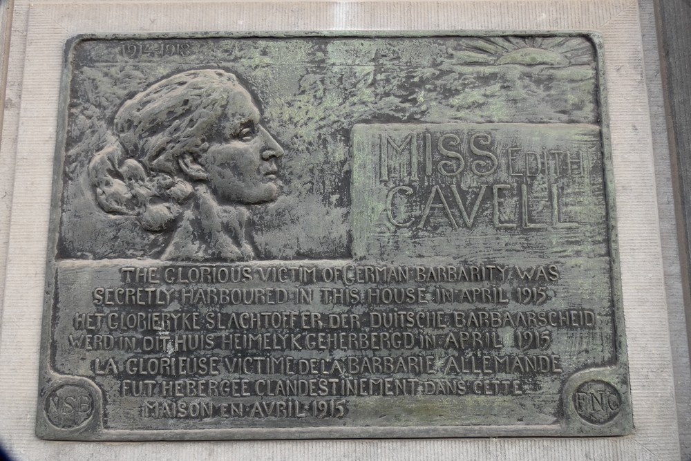 Memorial Edith Cavell #1