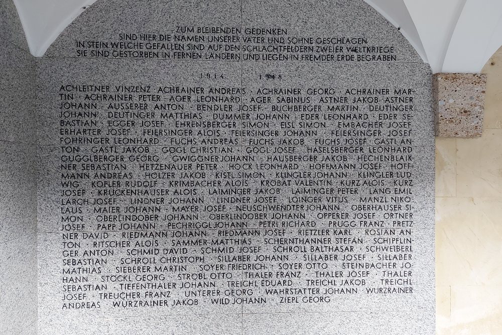 Oorlogsmonument Hopfgarten im Brixental #3