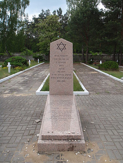 Holocaustmonument Radom #1