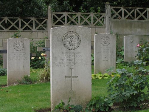 War Graves Saint-Valery-sur-Somme #1