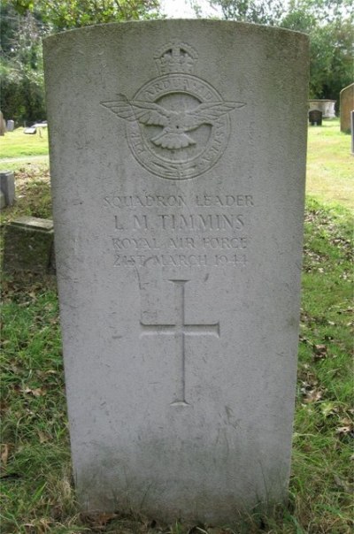 Commonwealth War Graves All Saints Churchyard