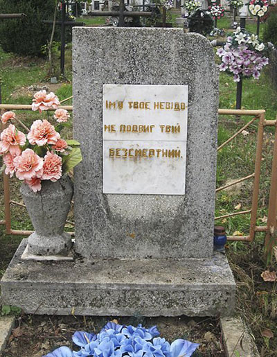 Grave Unknown Russian Soldier