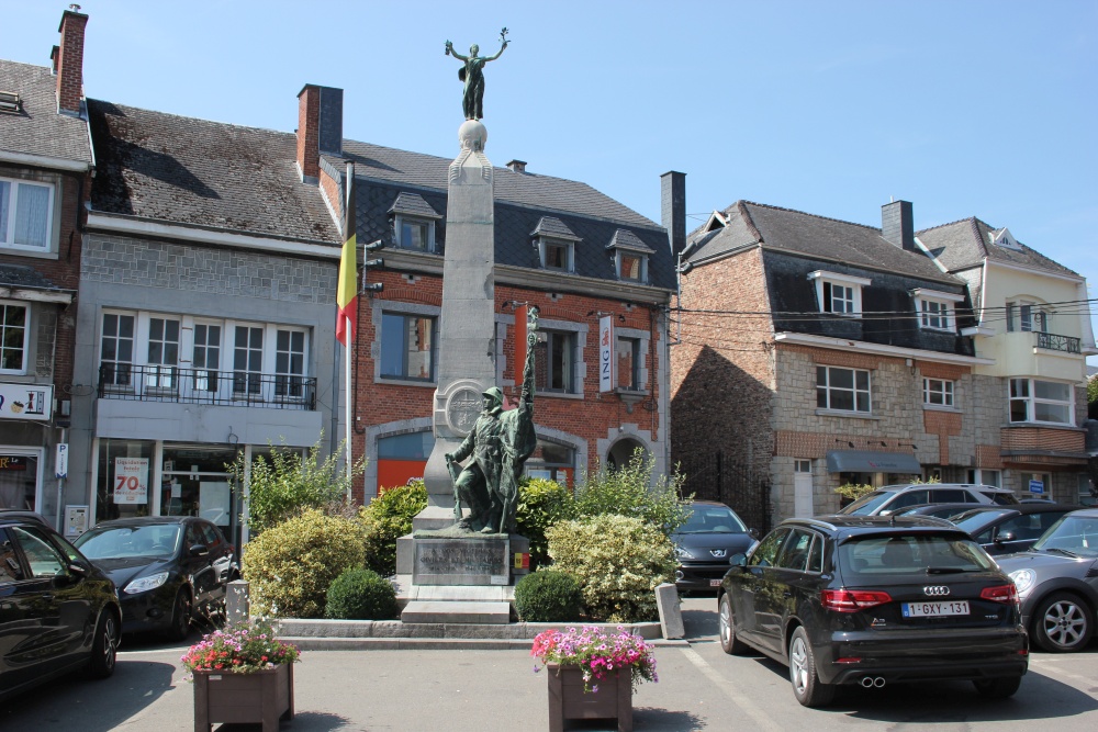 Oorlogsmonument Rochefort #1