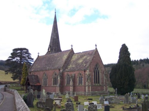 Oorlogsgraf van het Gemenebest St. Mary Churchyard