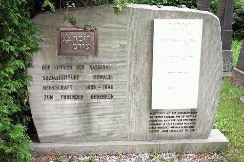 Jewish Memorial Leer #1