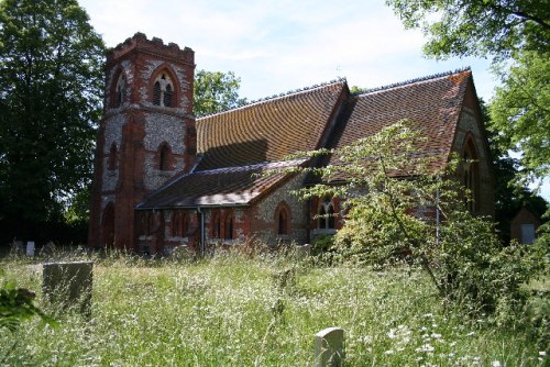 Oorlogsgraven van het Gemenebest St. Mary the Virgin Churchyard #1